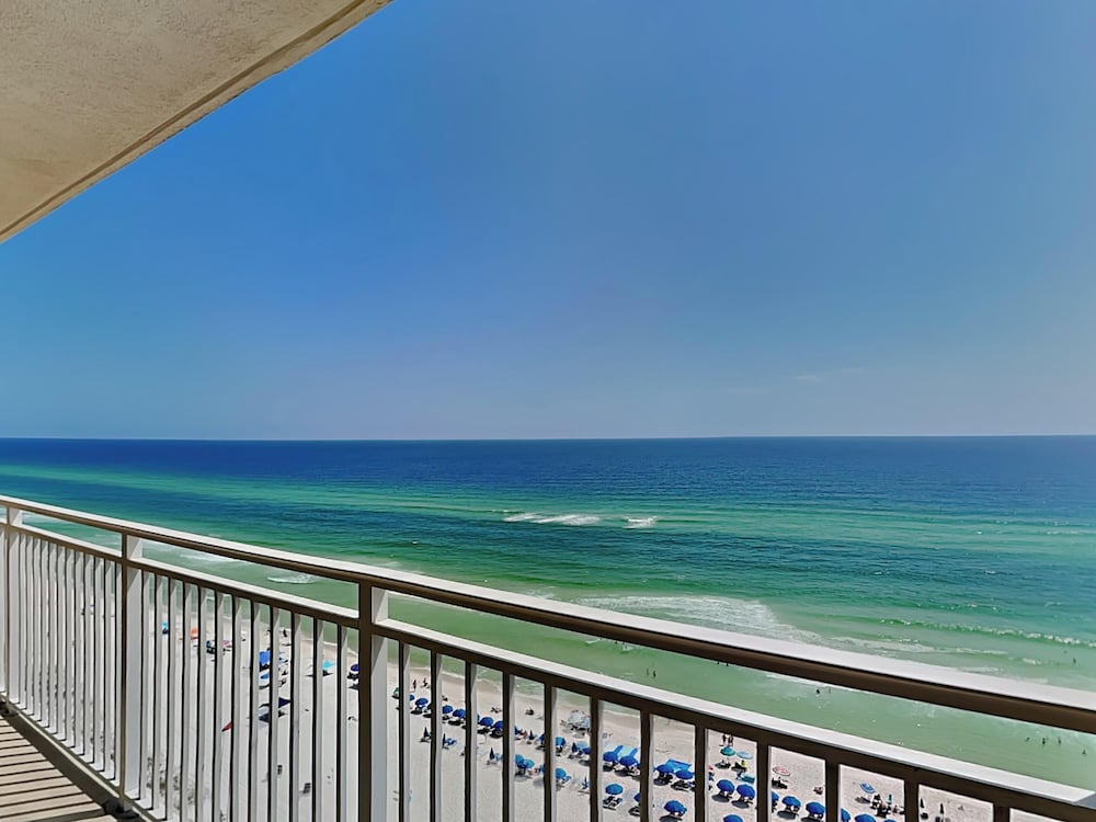 Emerald Beach Resort by SVR II - photo 59