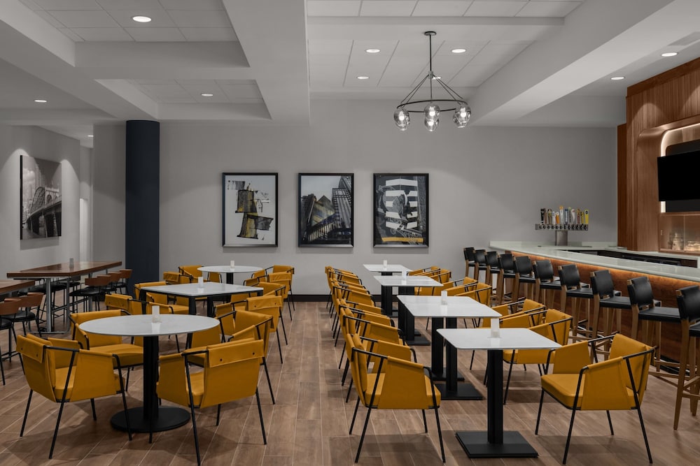 Courtyard by Marriott Pittsburgh University Center - photo 30