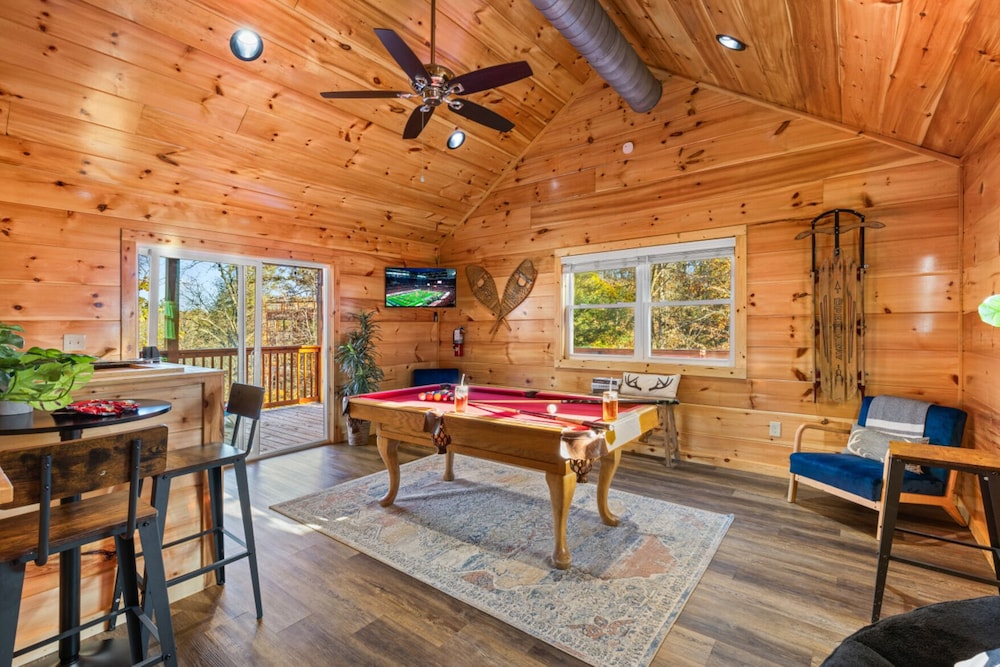 Dollywood Delights by Ghosal Luxury Lodging - photo 27