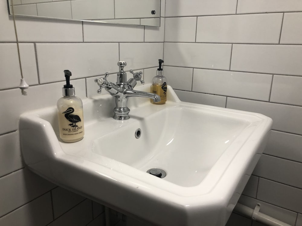 The Abbey Hotel — Battle — photo 5