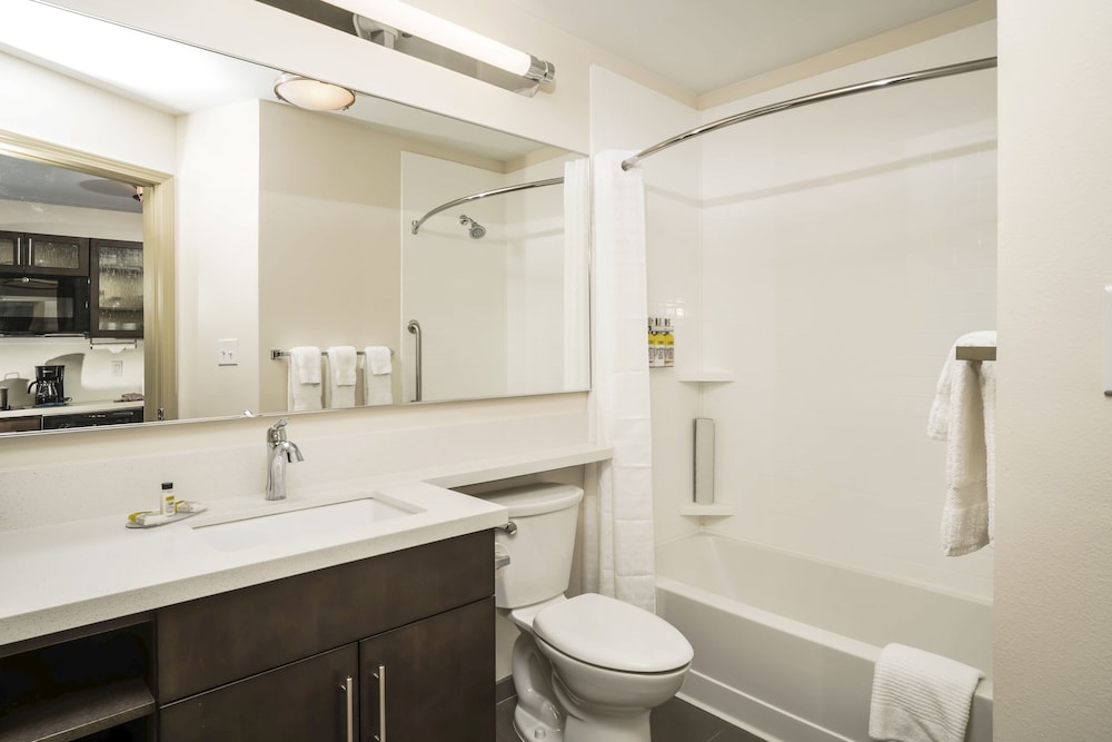 Candlewood Suites Ft Walton Bch Hurlburt Area by IHG - photo 22