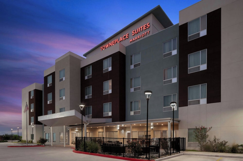 TownePlace Suites by Marriott Kingsville - photo 3