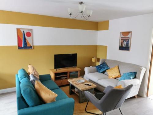 Modern Roomy 3 BR Home Pershore — 4-Star Luxury Hotel in Pershore, United Kingdom