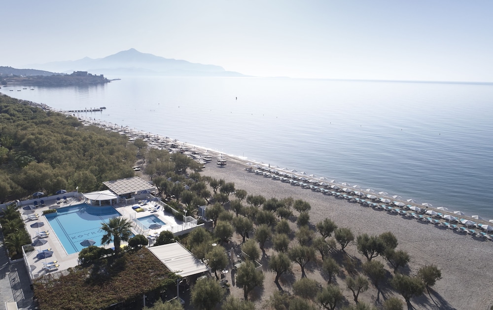 Kouros Seasight Hotel in Samos, Greece
