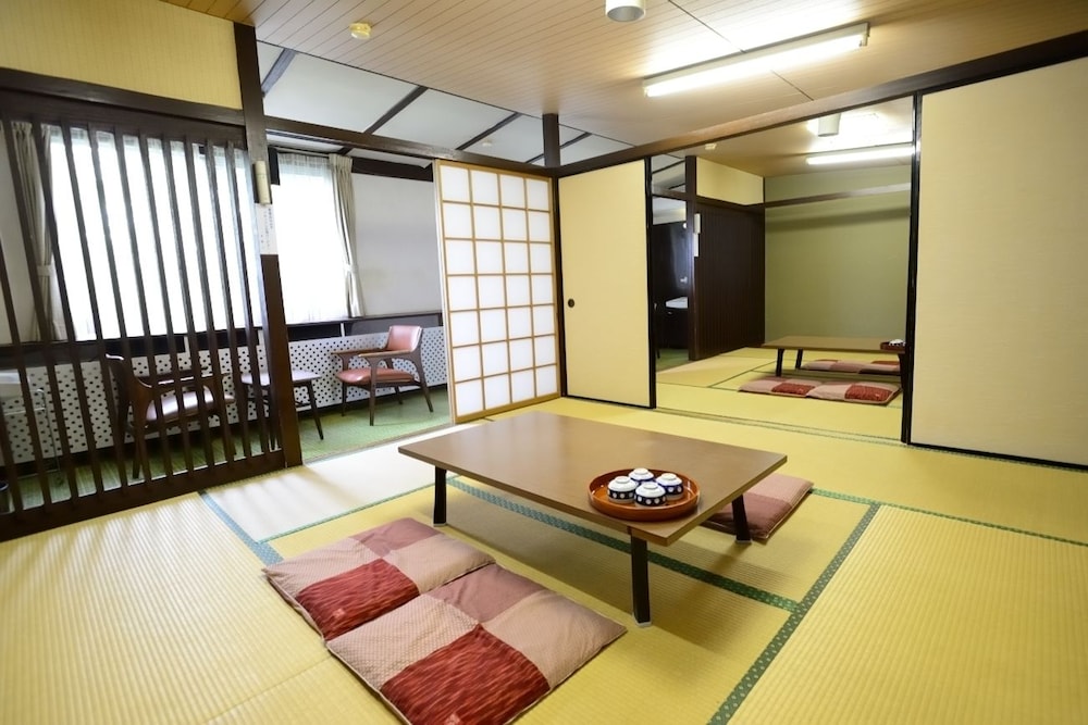 Fuji Hakone Land Schole Plaza Hotel in Shizuoka, Japan