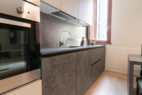 I Host Apartment Bottego — 4-Star Luxury Hotel in Milan, Italy