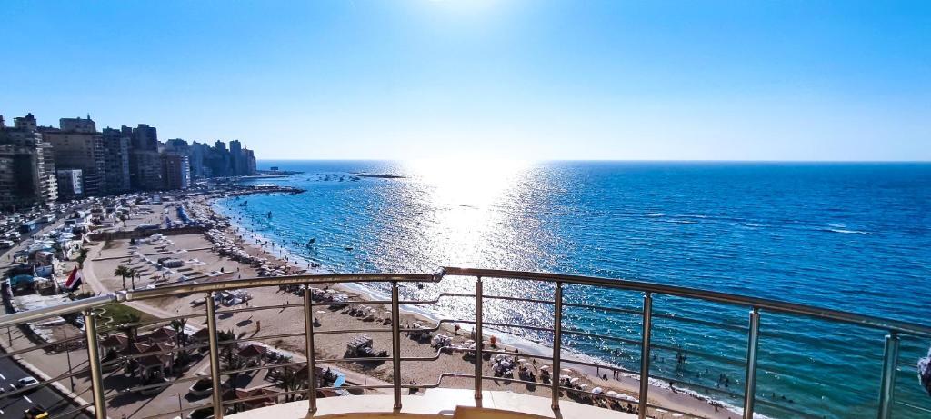 Zafero Beach Families Only — 4-Star Luxury Hotel in Alexandria, Egypt