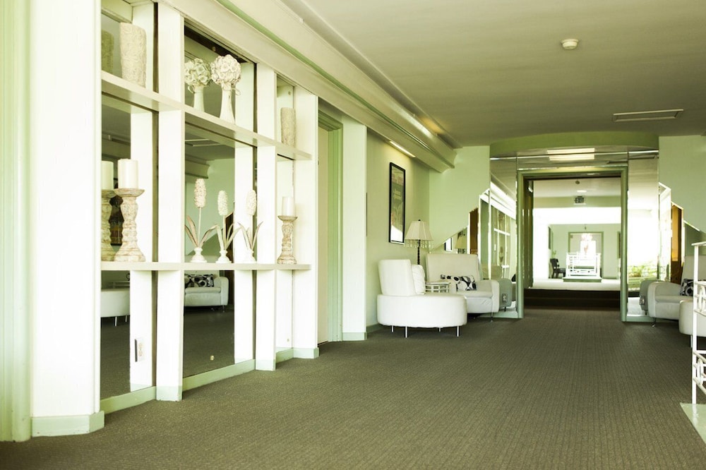 Hollywood Celebrity Hotel - photo 49