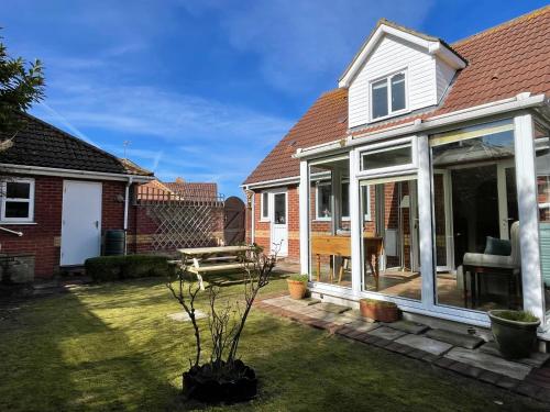 Bilbo's Cottage Sheringham — 4-Star Luxury Hotel in Sheringham, United Kingdom