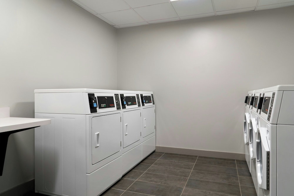 TownePlace Suites by Marriott Allentown West - photo 23