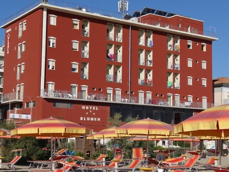 Hotel Blumen — hotel in Rimini