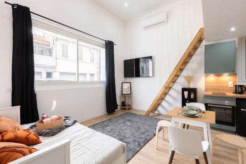 Cine Room - last minute hotel in Marseille