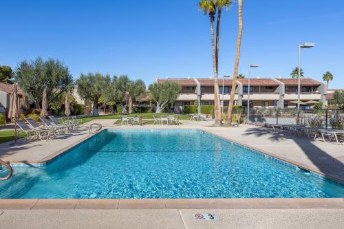 Midtown Mountain View Villa — 4-Star Luxury Hotel in Palm Springs, United States