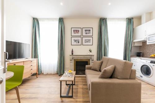 Apartamentos Blume Conde Aranda — 4-Star Luxury Hotel in Madrid, Spain