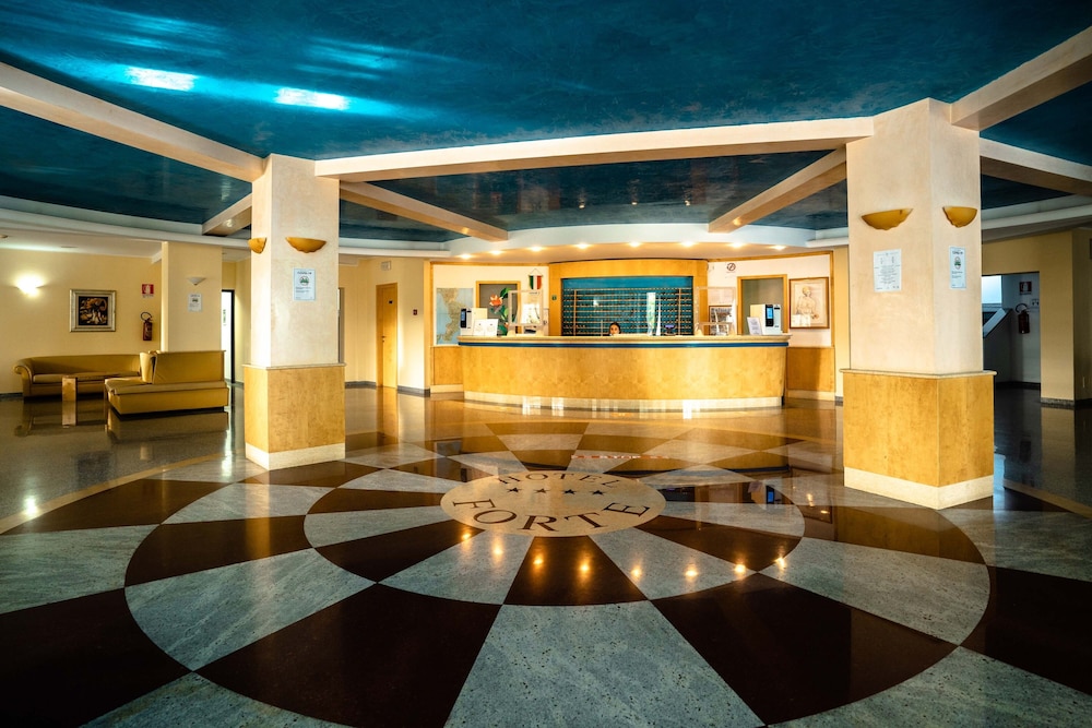Apulia Hotel Forte Club Scalea - carbon neutral hotel in Scalea