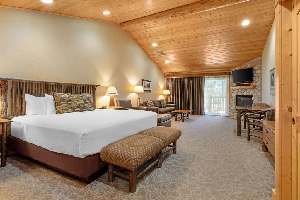 Best Western Ponderosa Lodge - photo 39