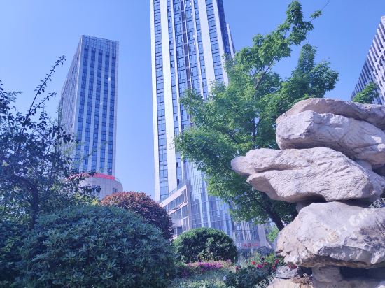 Yibing - carbon neutral hotel in Chengdu