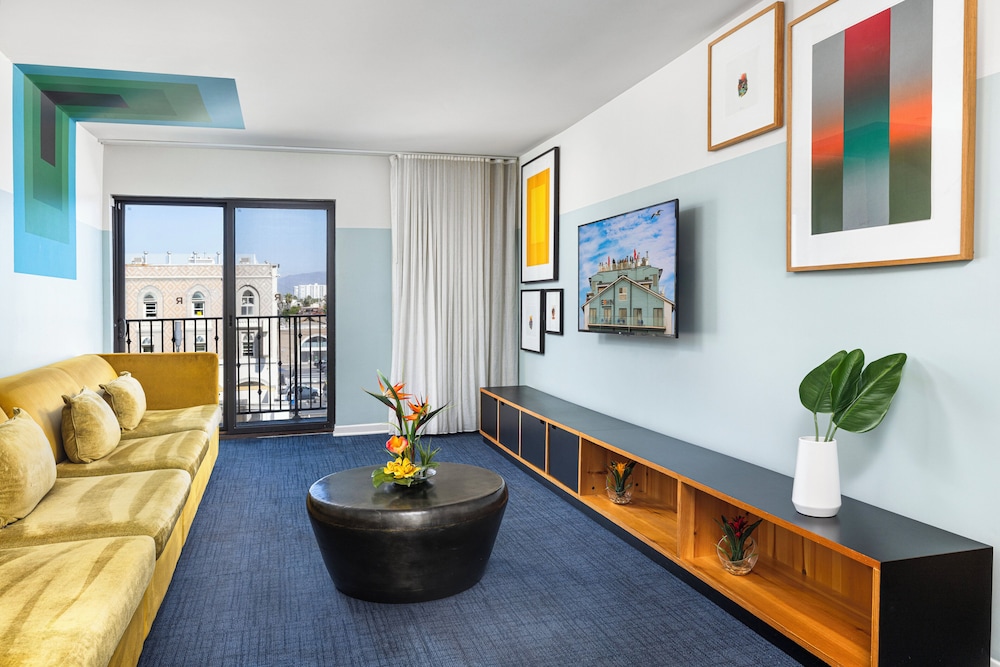 Hotel Erwin Venice Beach - photo 18