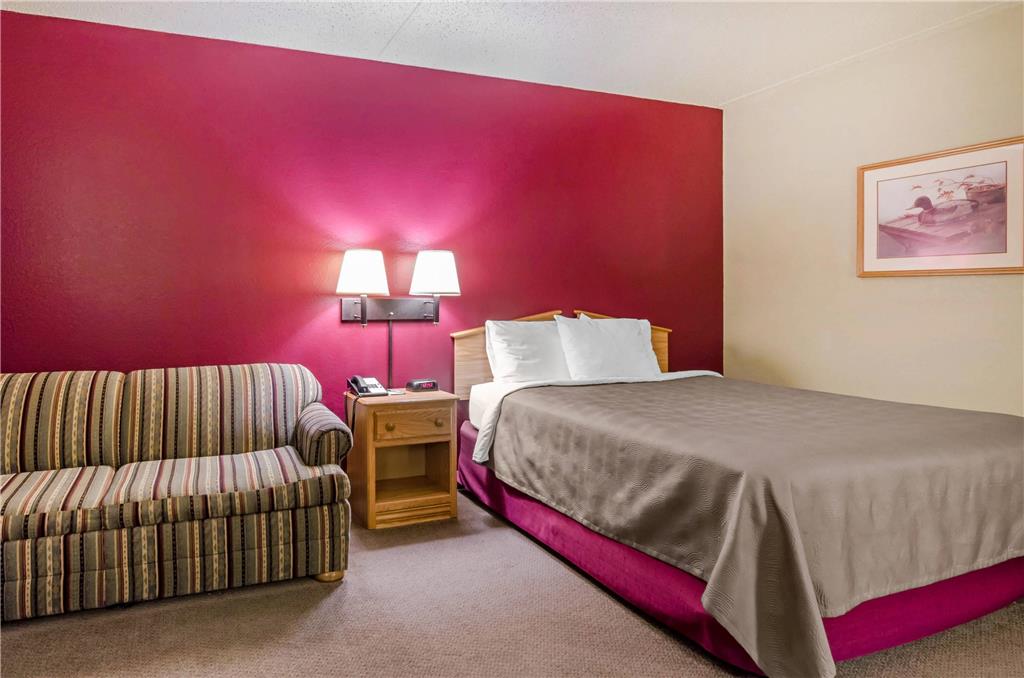 Rodeway Inn Hesston KS - photo 11