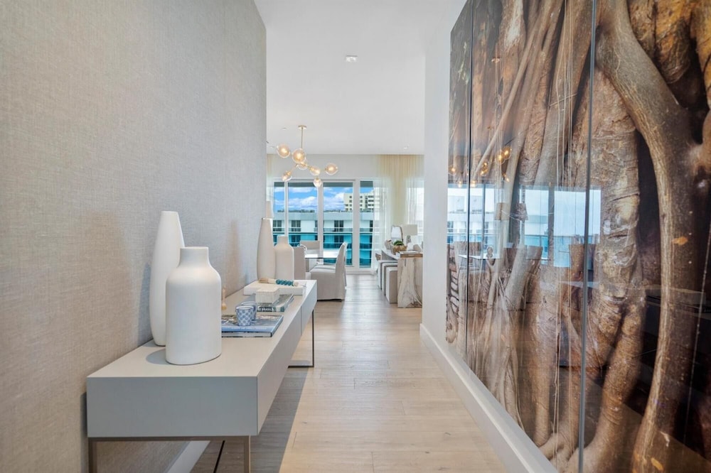 Oceanview Private Condo at 1 Hotel & Homes 1115 — Miami Beach — photo 4
