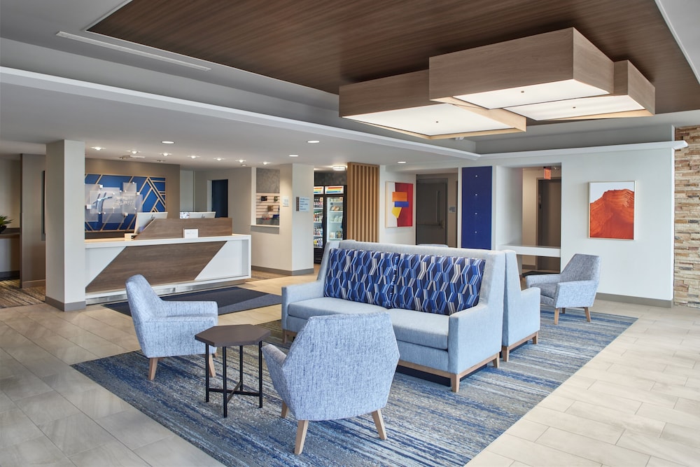 Holiday Inn Express Akron NW Fairlawn - photo 37