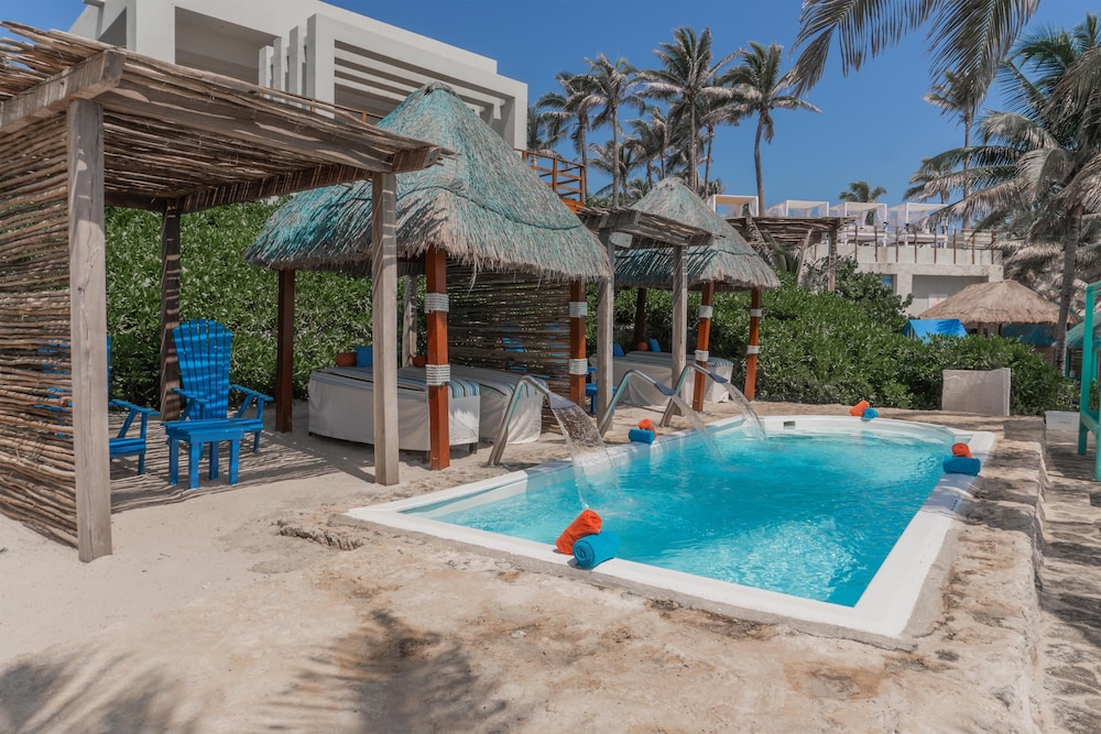 The Pyramid Cancun By Oasis All Inclusive