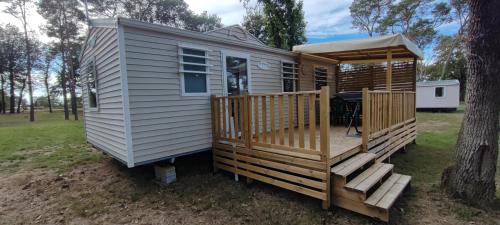 Havre de Paix Dans Un Charmant Campings - carbon neutral hotel in Unknown City