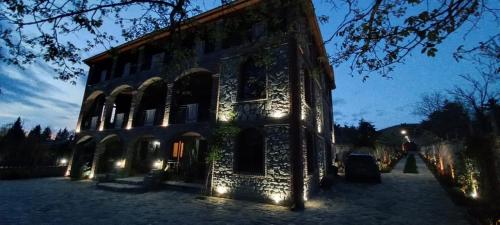Château Fort de Manavi Boutique Hotel