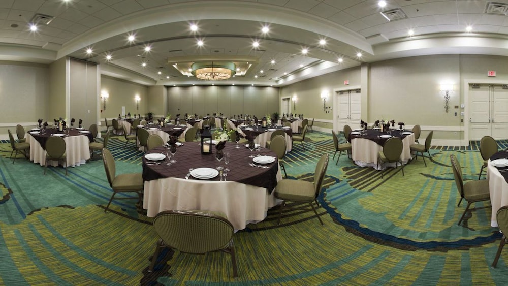 Crowne Plaza Charleston Airport Conv Ctr by IHG - photo 57