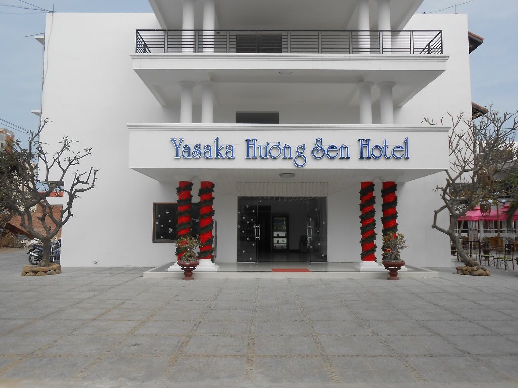 Yasaka Huong Sen Restaurant & Hotel in Tuy Hoa, Vietnam