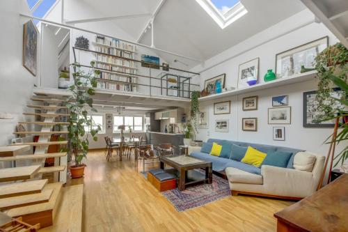 Paris Super Loft Overtop - carbon neutral hotel in Paris