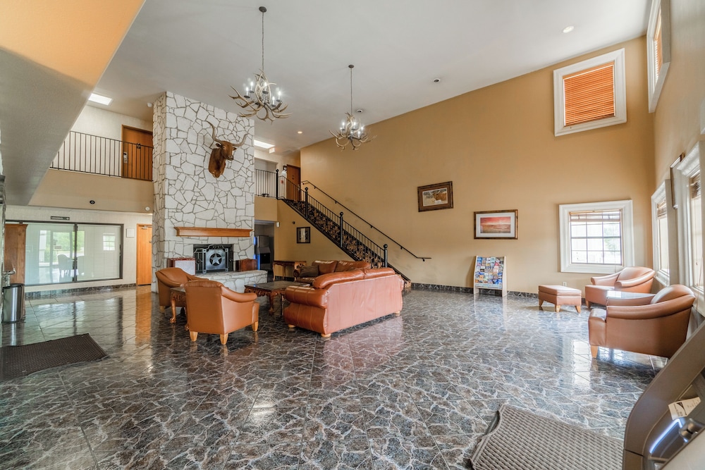 Texan Inn By Oyo Beeville Us 181 - photo 7