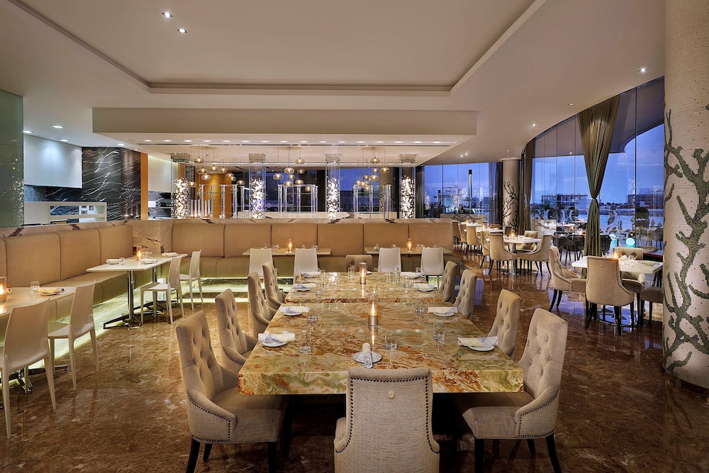 מזון ומשקאות