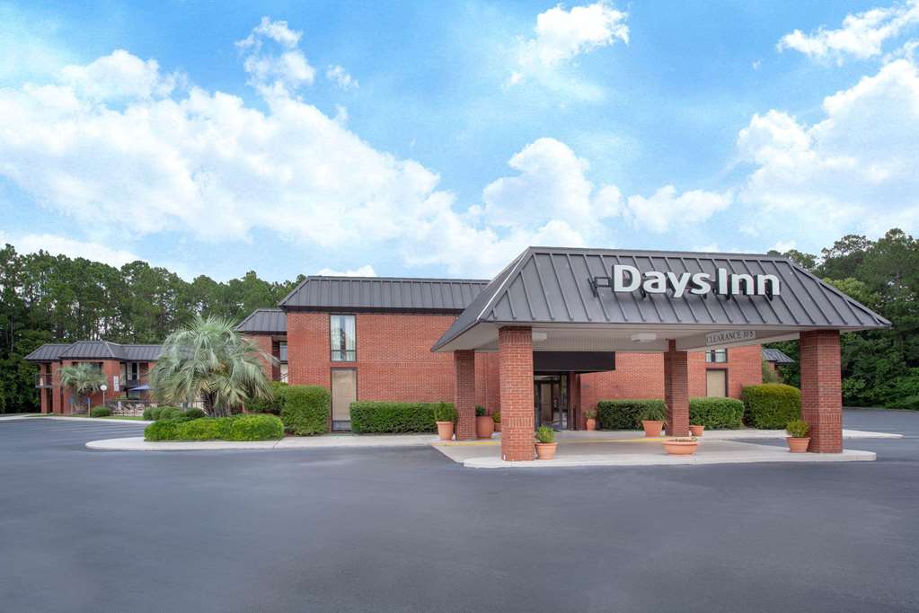 Days Inn by Wyndham Statesboro - featured photo