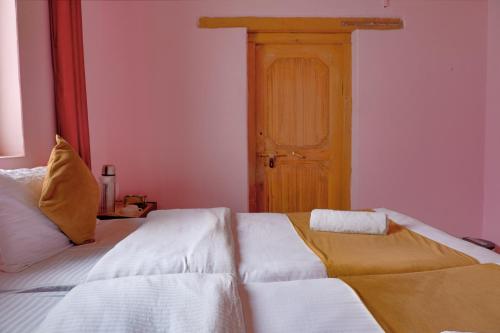 Astrostays at Pangong in Leh, India