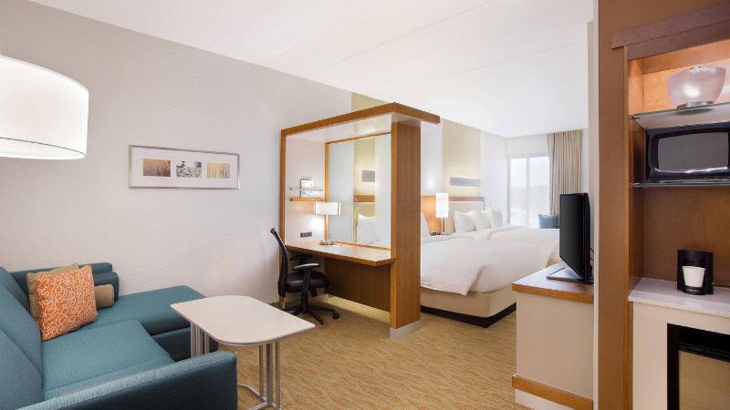 Springhill Suites Mount Laurel - photo 25