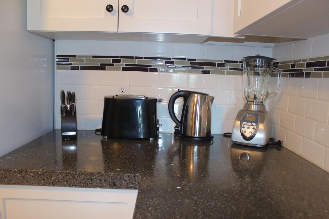 Mossy Hill Suite — Salt Spring Island — photo 3