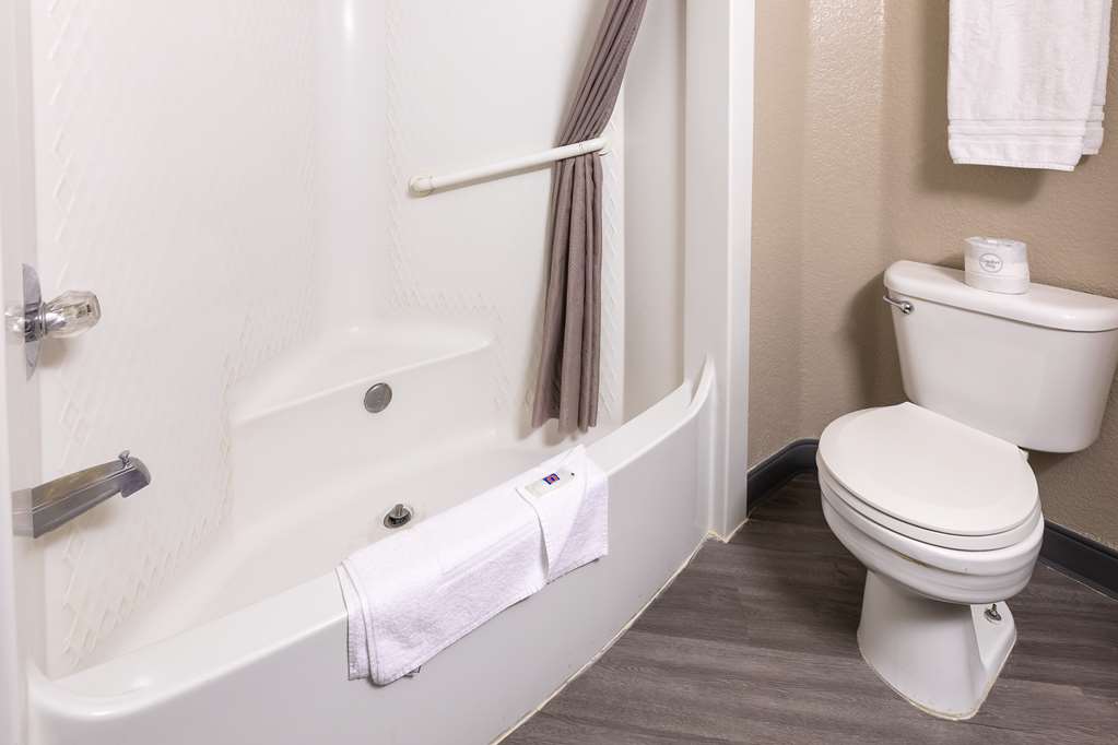 Motel 6 Fort Lupton CO - photo 20