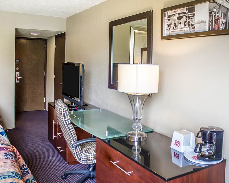 Days Inn Clearfield - photo 16