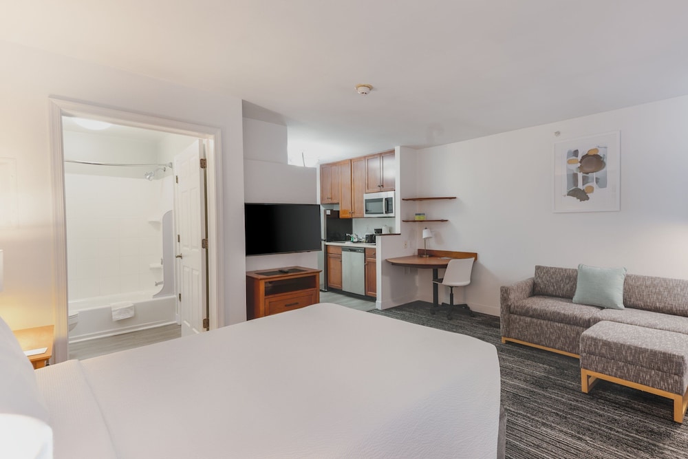 TownePlace Suites by Marriott Quantico Stafford - photo 13