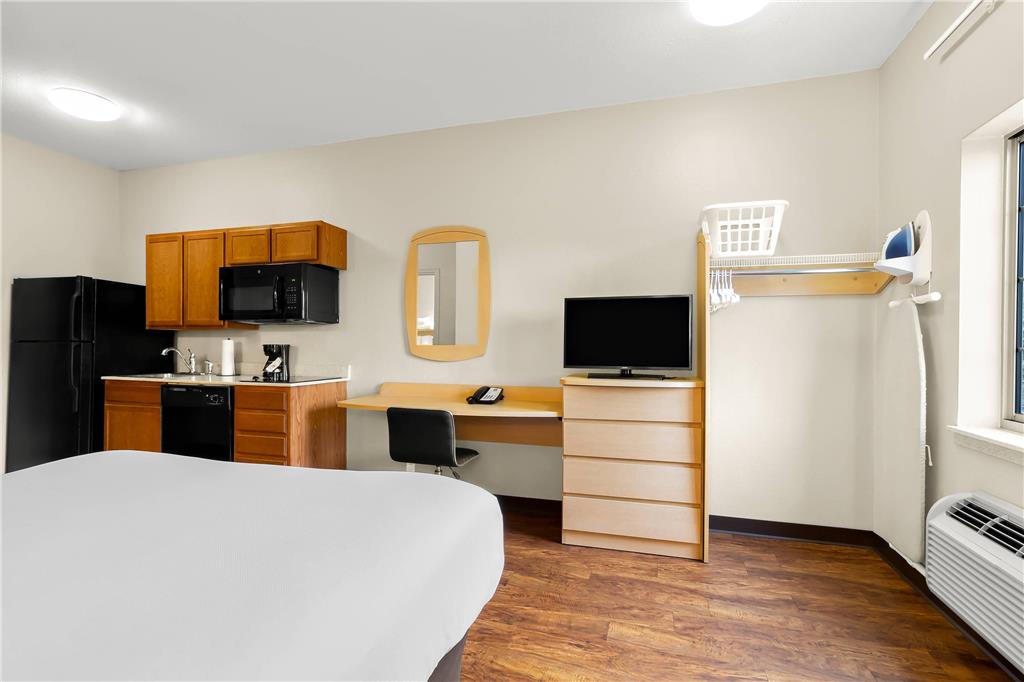 Suburban Studios Morgantown - photo 14