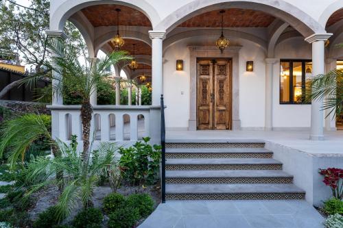 La Doña 7BR Villa in Colonia Guadalupe San Miguel de Allende — 4-Star Luxury Hotel in San Miguel De Allende, Mexico