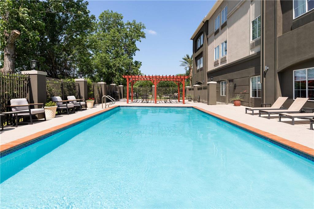 La Quinta Inn & Suites by Wyndham Brookshire West Katy - photo 8