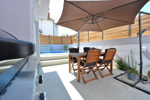 Pop holiday house Zadar — 4-Star Luxury Hotel in Zadar, Croatia