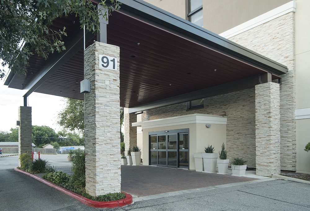 Holiday Inn Express San Antonio Airport by IHG - photo 38