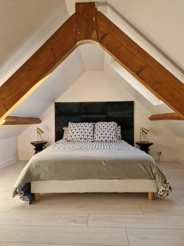 Le Duplex Proche Centre Ville in Quimper, France