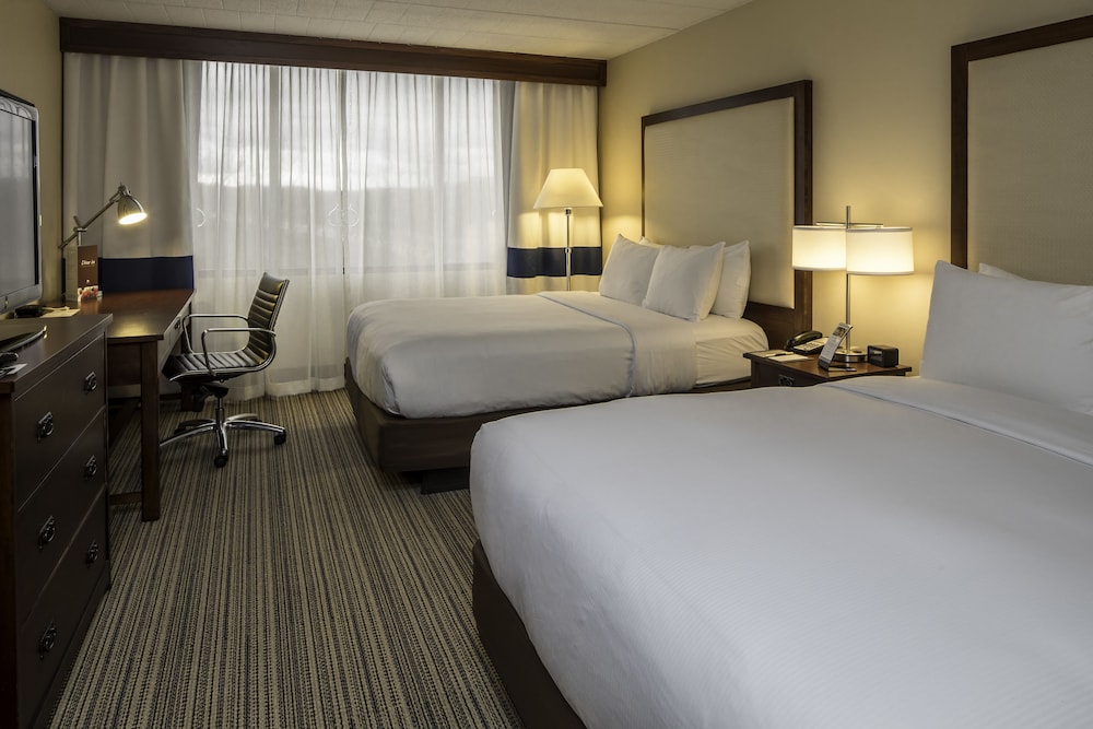 DoubleTree by Hilton Pittsburgh Cranberry - photo 28