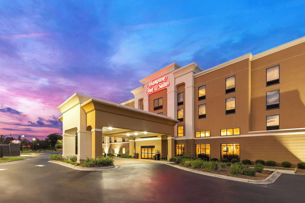 Hampton Inn & Suites Savannah Airport - photo 31