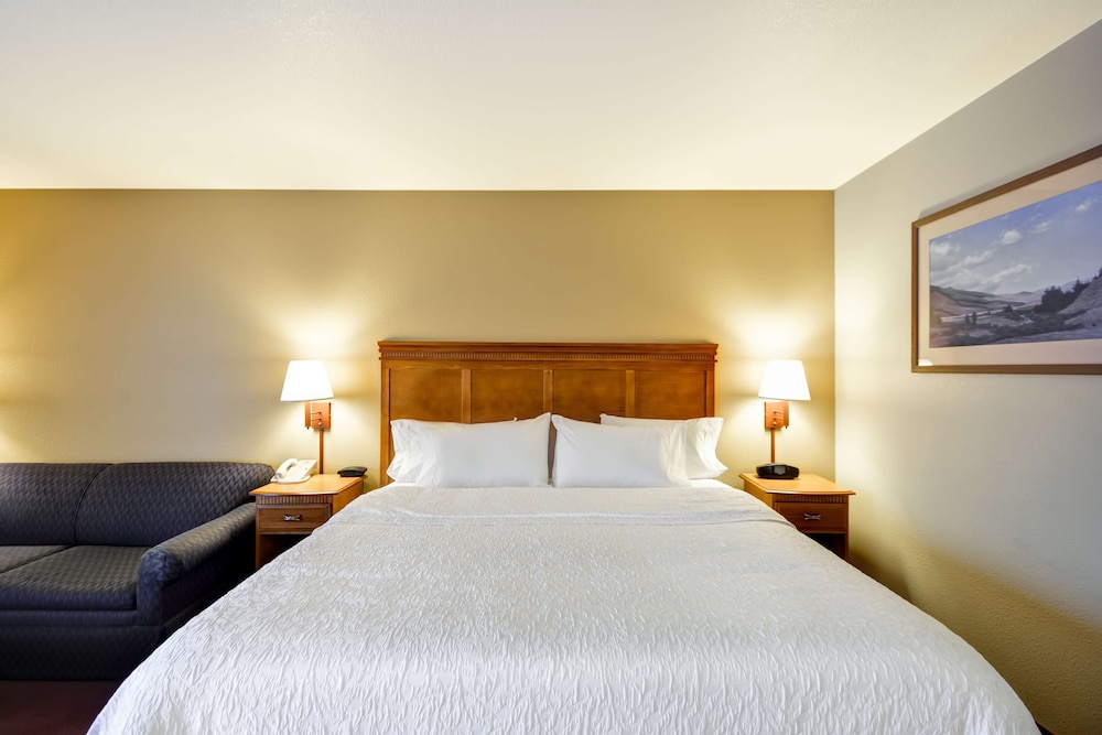 Hampton Inn Bozeman - photo 14
