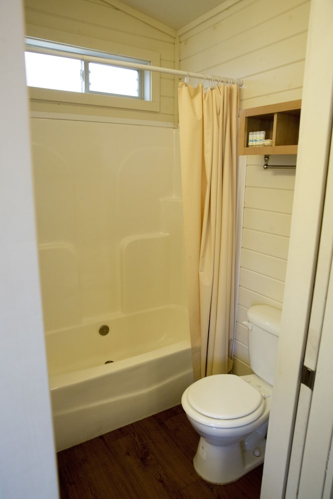 Indiana Beach Accommodations - photo 18